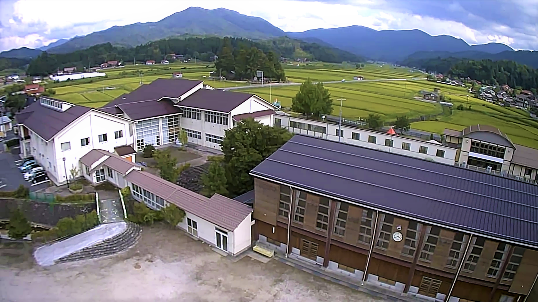 1576182580322_1020000000000_normal_title