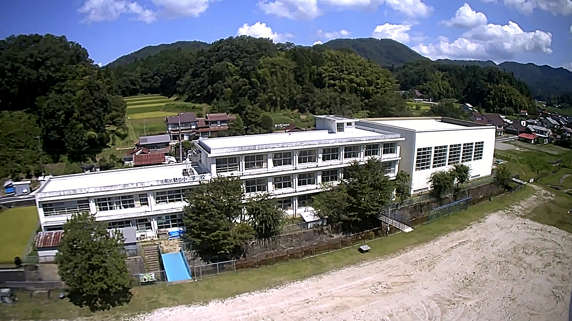 1576182911564_1011000000000_normal_title